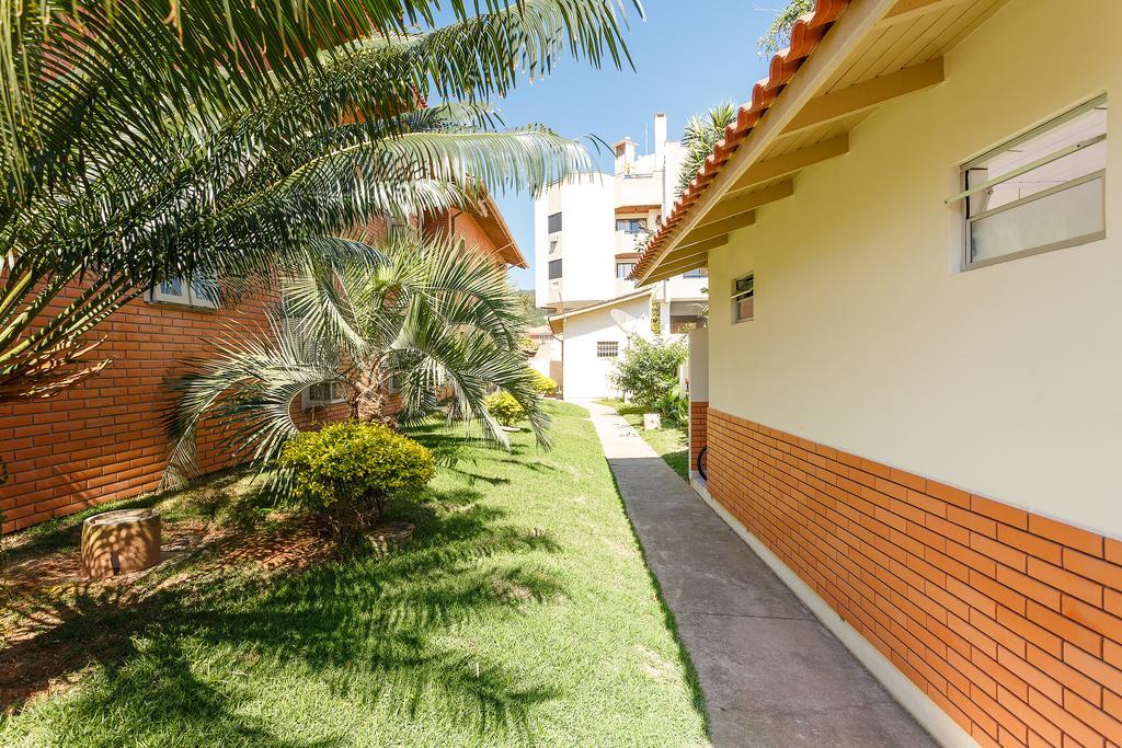 Pousada Residencial Alamandas Hotel Florianópolis Стая снимка